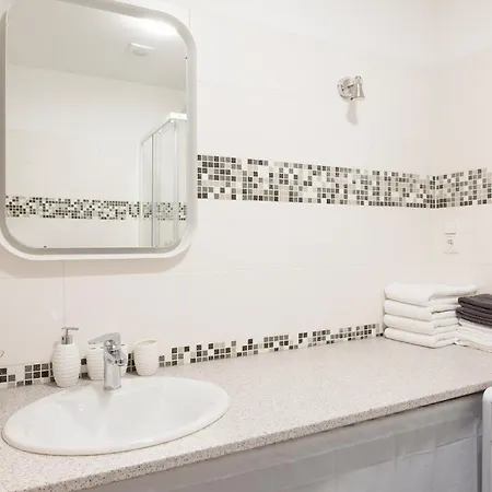 Lejlighed New & Modern Old *