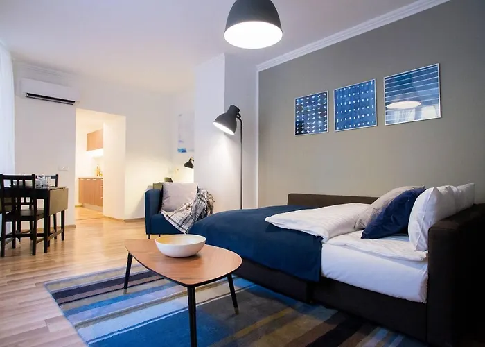 New & Modern Old Διαμέρισμα *