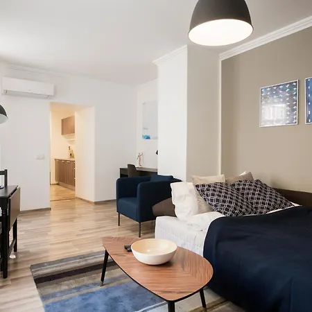 New & Modern Old Рига