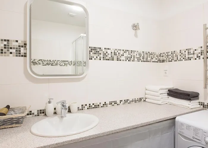 Апартаменты New & Modern Old *